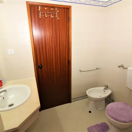 Mikas Center Apartment Albufeira
