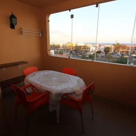 Apartment Mikas Center