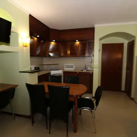 Apartment Mikas Center Albufeira